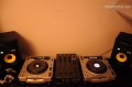 MoFo-s-DJ-Booth